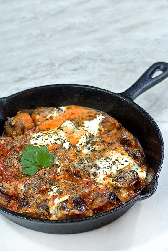 Keto Garlic Parmesan Sausage Skillet 🥘 - Cast Iron Keto