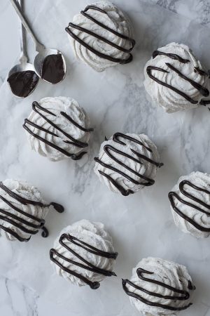 Low Carb Chocolate Glazed Meringues - Keto Dessert Recipe | Tasteaholics